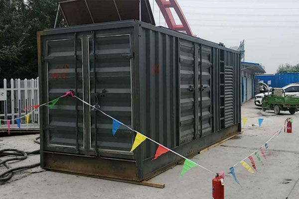 盐边发电机租赁空气滤清器多久更换一次？