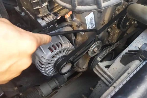 盐边转速传感器的工作原理是什么？